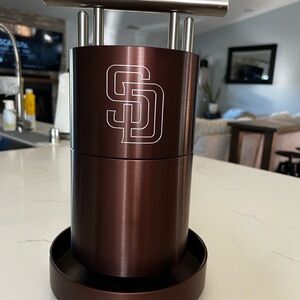 Collectors San Diego Padres Ice Ball Mold Ice Cube Maker